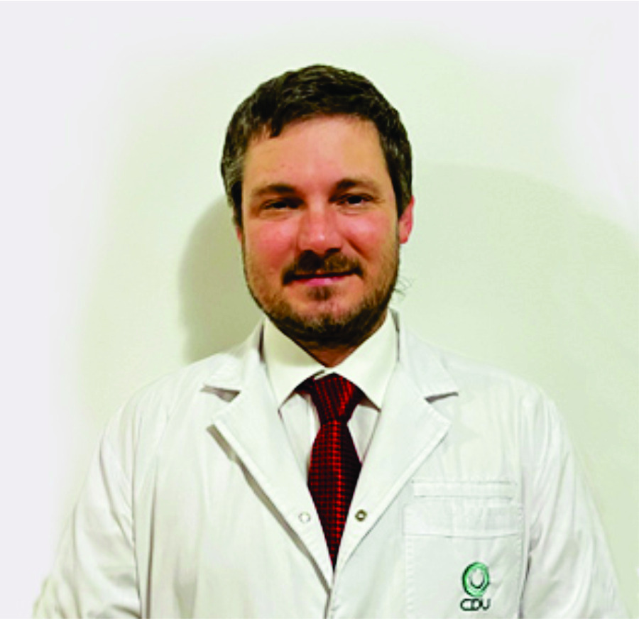 Dr. Carminatti, Tomás